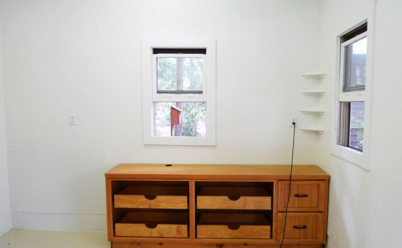 How to Seal concrete basement floor?